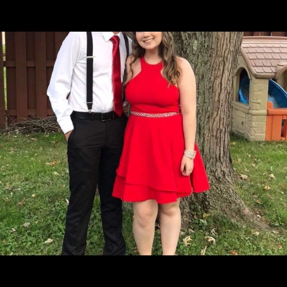 True Red Stretchy Hoemcoming dress